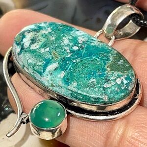 Chrysocolla Malachite & Onyx Crystal Pendant 2”